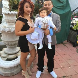 Meet your Posher, Cesar